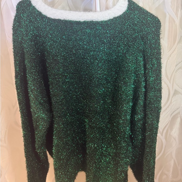 Ugly sweater winner - Picture 4 of 4